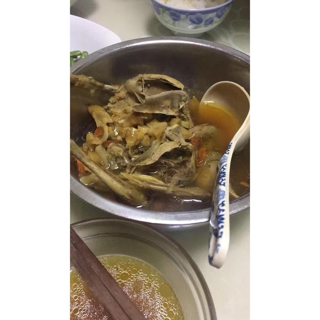 天麻鸽子汤