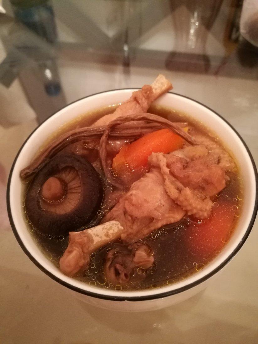 香菇鸡汤