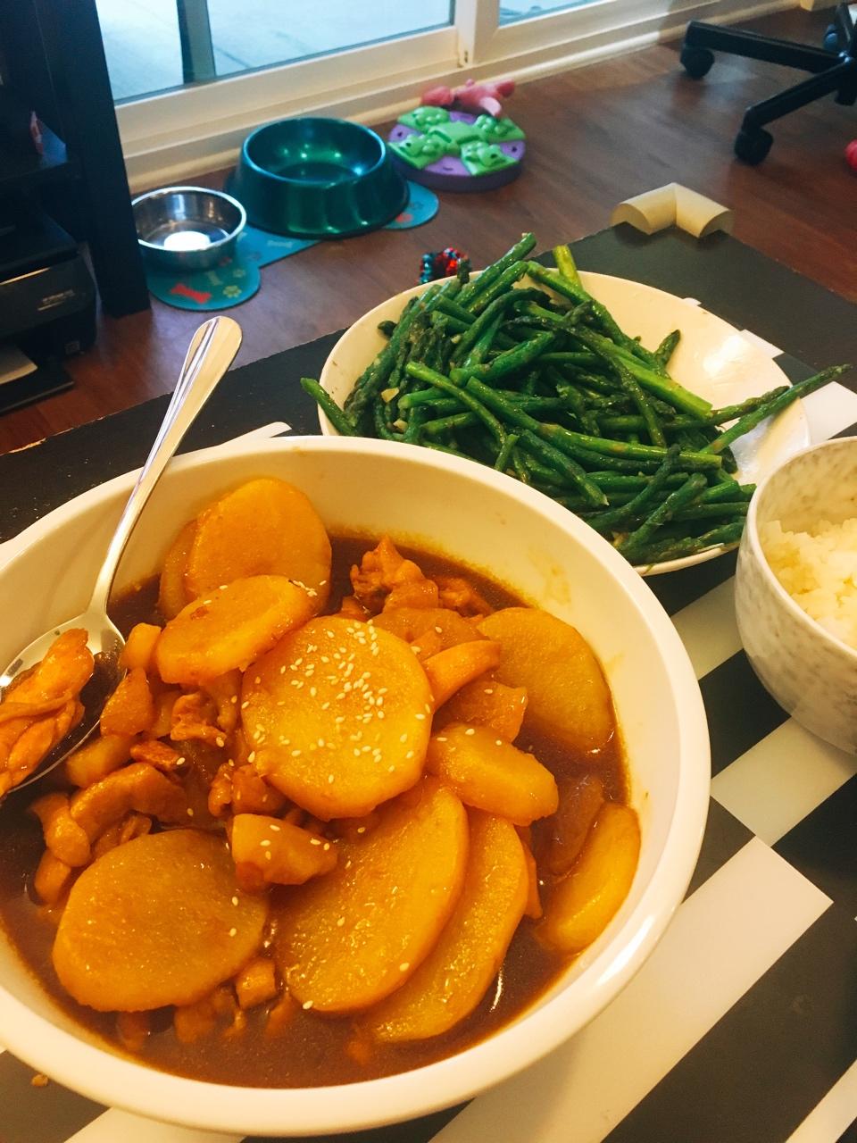 懒人版土豆炖鸡腿