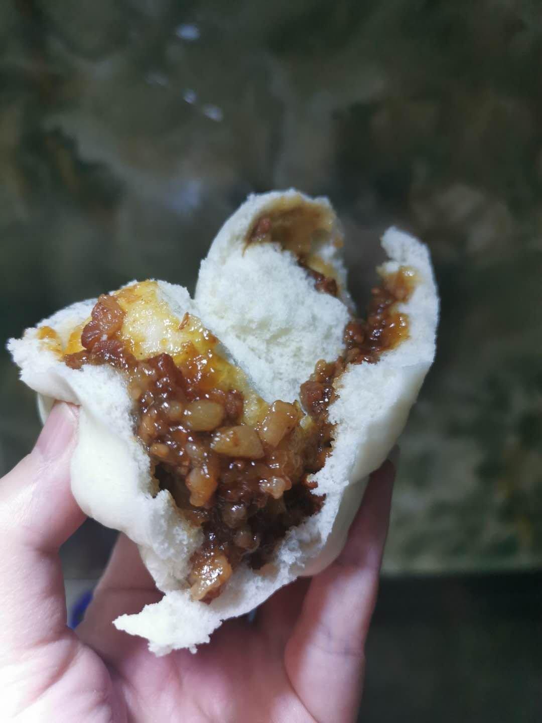 会 “ 开花 ” 的叉烧包！云朵般松软，咬一口还爆汁~