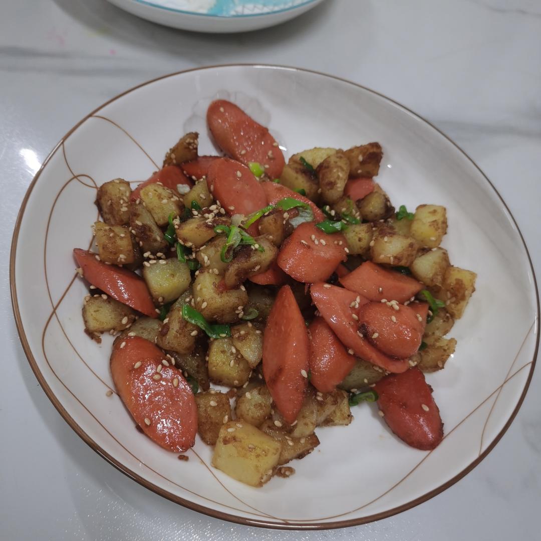 香辣过瘾的孜然土豆火腿，比路边摊还好吃