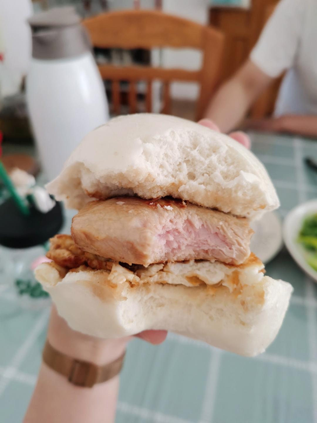 煎猪扒（超简单）和其他的猪扒在这食谱的最下面