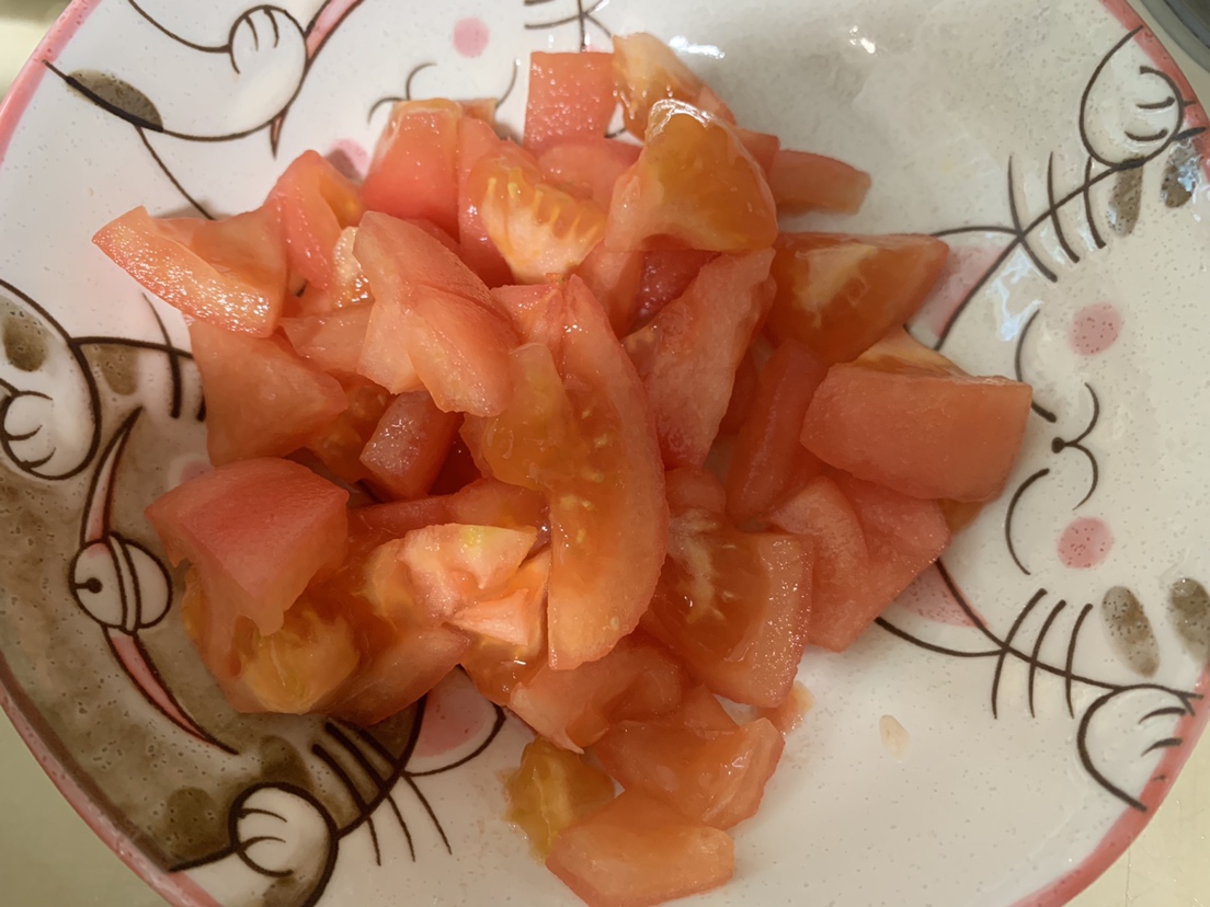 簡單又好吃的番茄🍅豬肉丸子的做法 步骤3