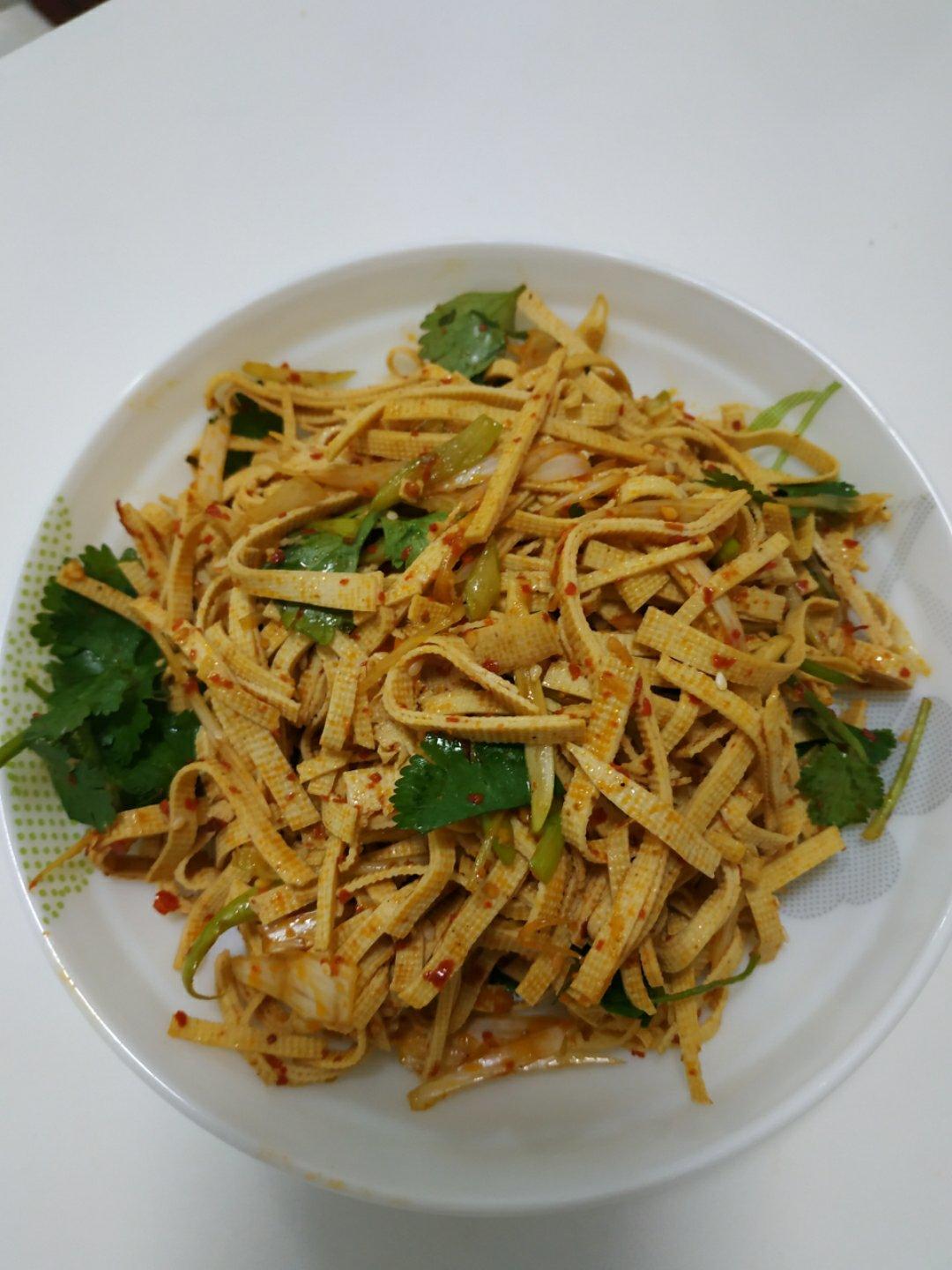 炝拌干豆腐丝