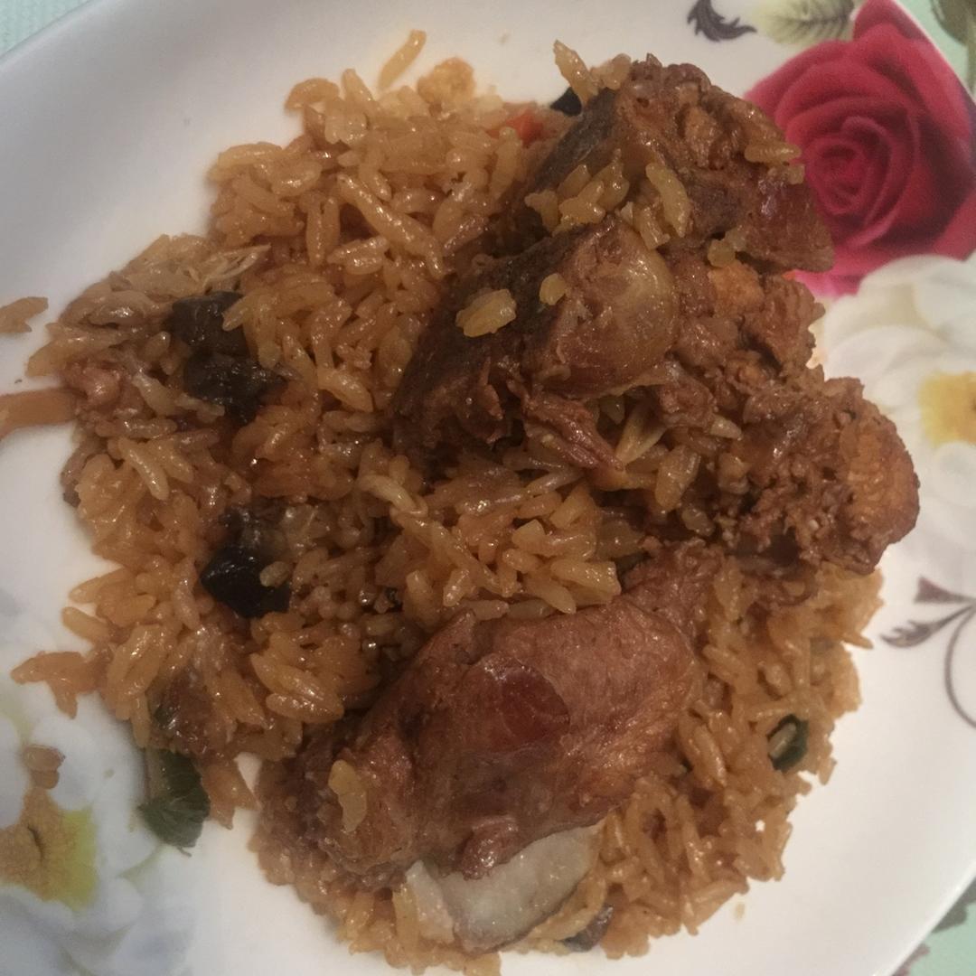 喷香排骨焖饭（爆好吃）