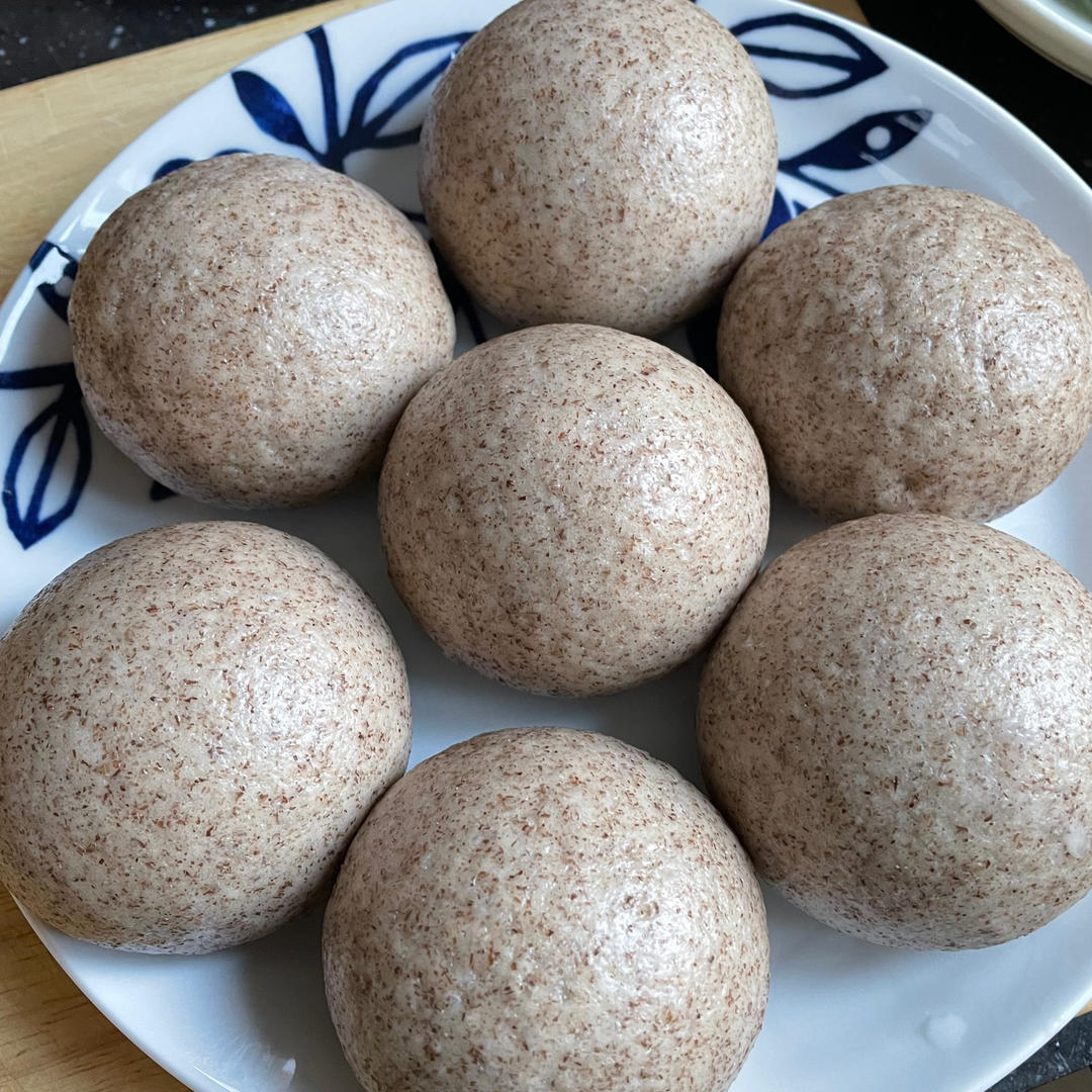 青稞馒头