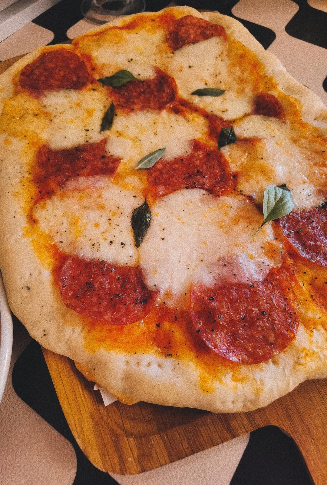 被惊艳到❗️一口爱上❗️超薄玛格丽特披萨🍕