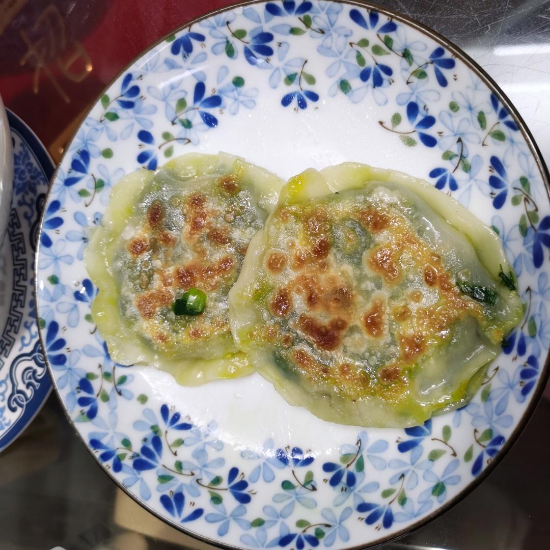 简易好吃韭菜盒子