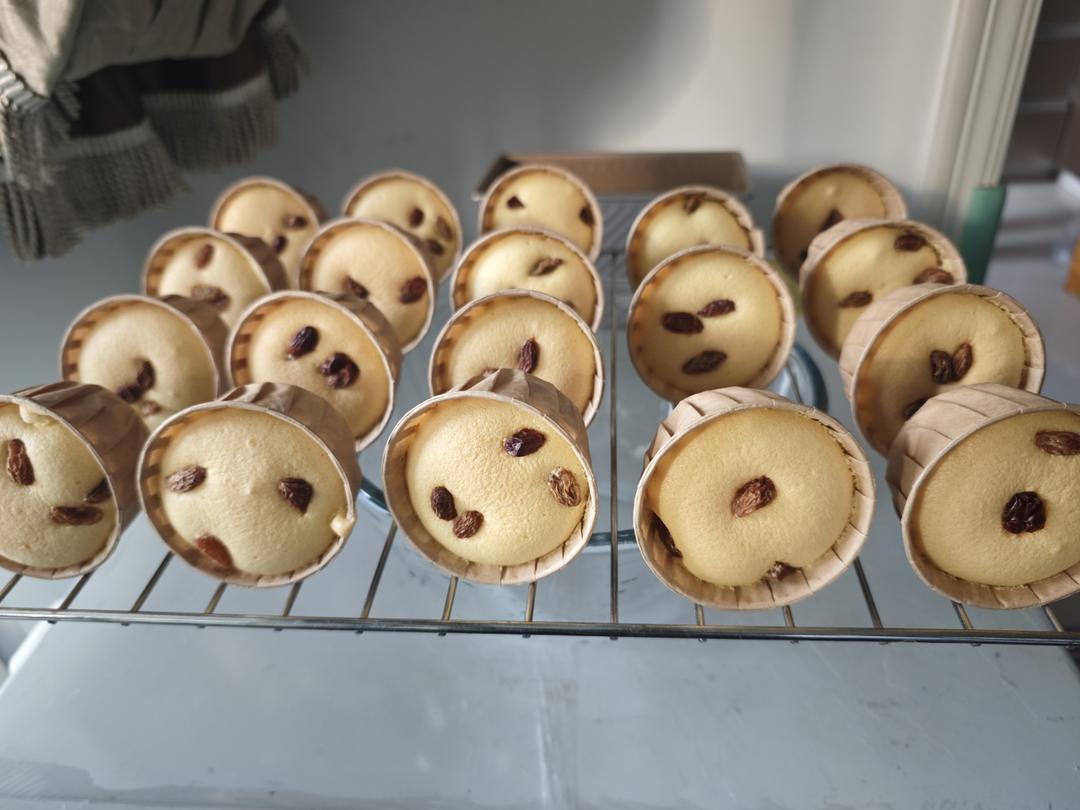 纸杯蛋糕 8寸戚风蛋糕的量