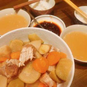 【广东煲汤】青红萝卜苹果煲猪铮（是的你没有看错，苹果也可以煲汤）的做法 步骤9