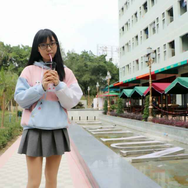 张三同学啦啦啦