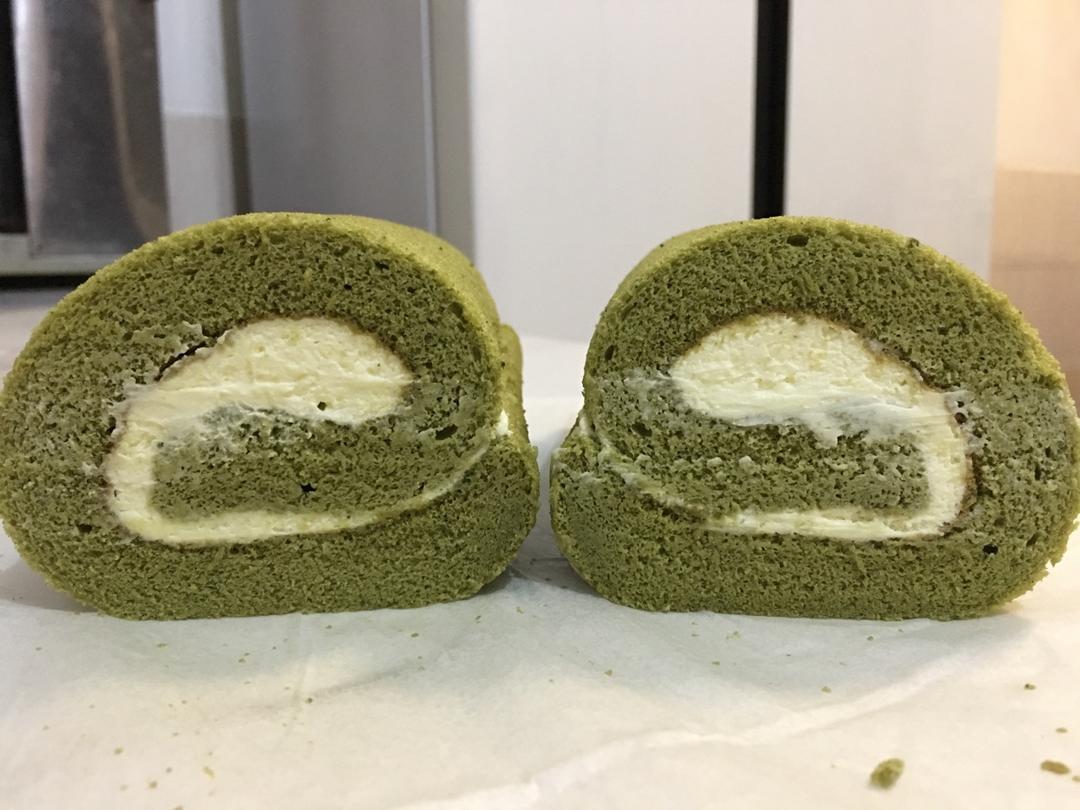 《Tinrry下午茶》教你做基础原味蛋糕卷