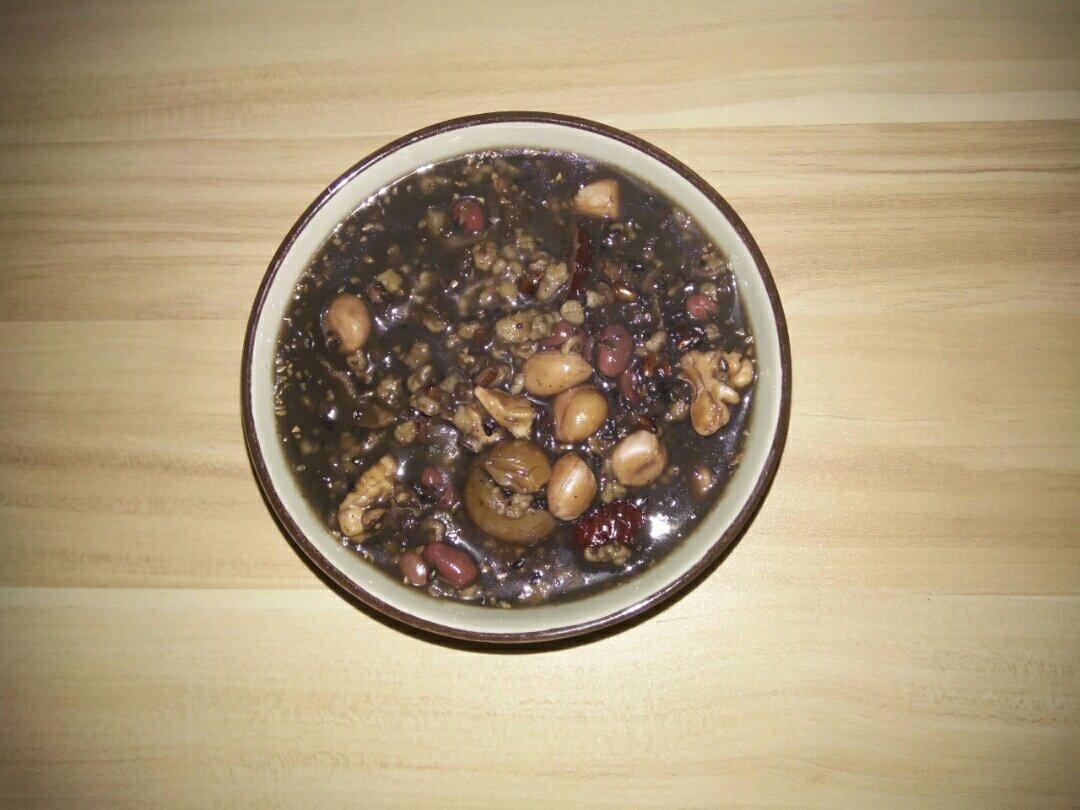 豆浆杂粮粥（别名：回归正轨粥）丨健康·三餐