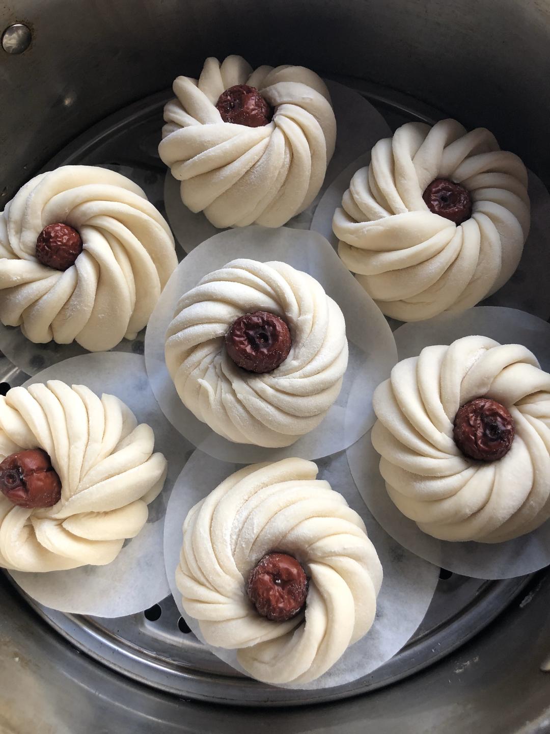 大枣花卷层次感十足的做法