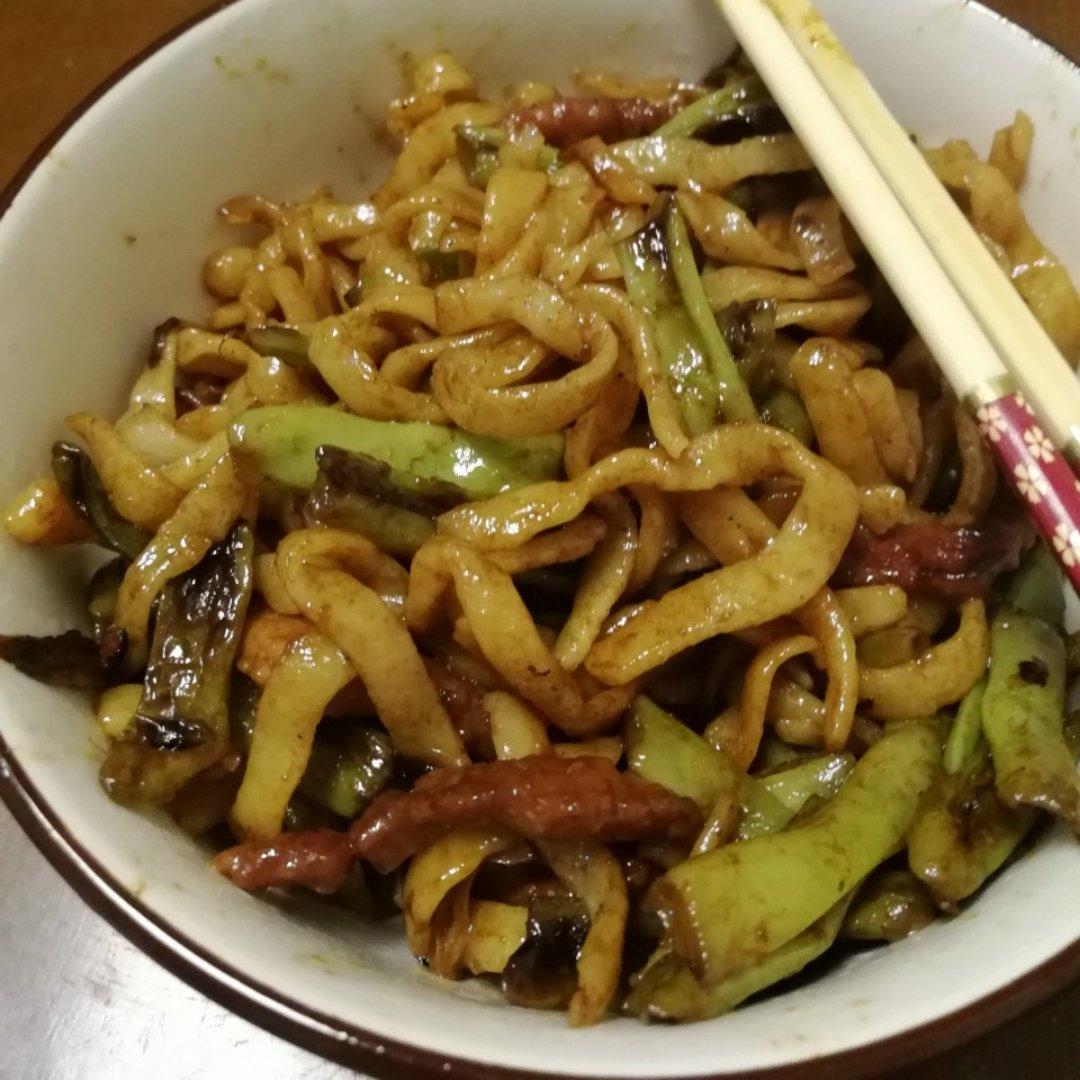 芸豆焖面（附万能的腌肉不老的办法）