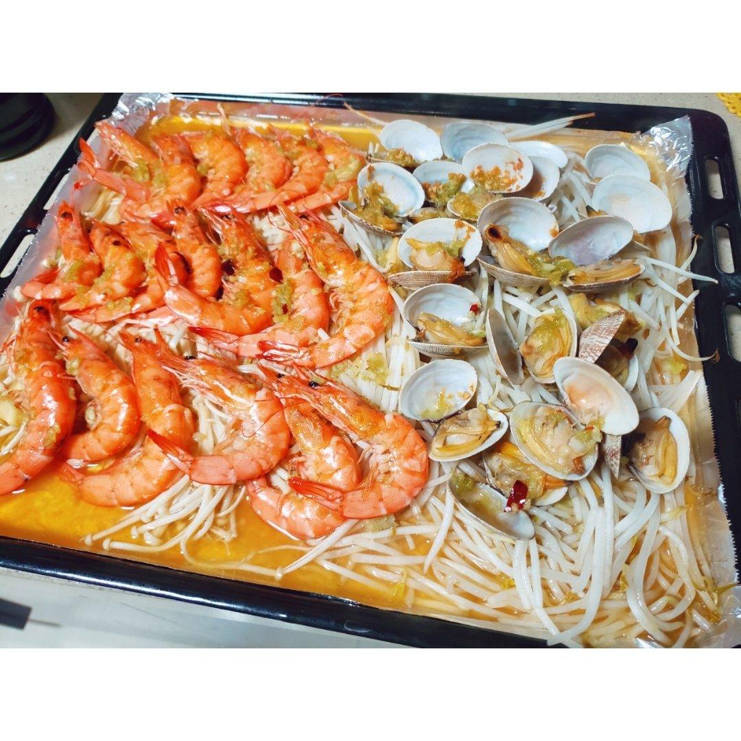 蒜蓉金针菇烤花蛤虾