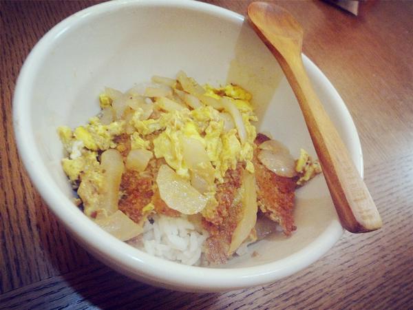 日式鸡蛋猪排盖饭