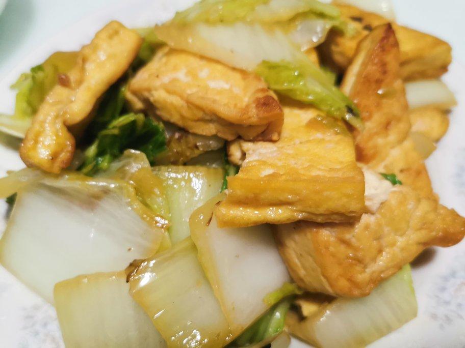 煎豆腐炒白菜