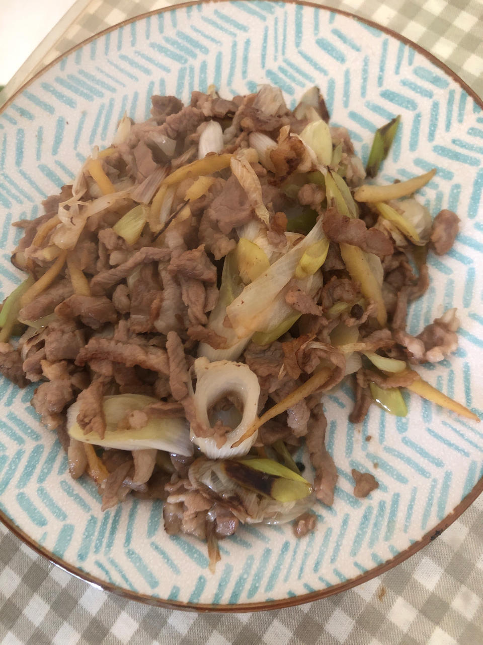 炒了20多年的葱爆羊肉