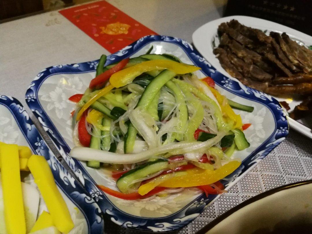 董太的私房菜--凉拌五彩丝