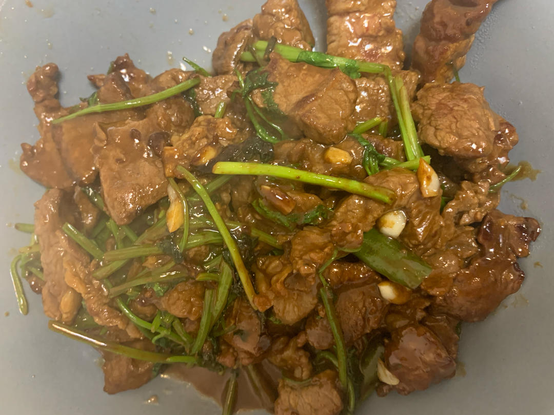 小炒牛肉