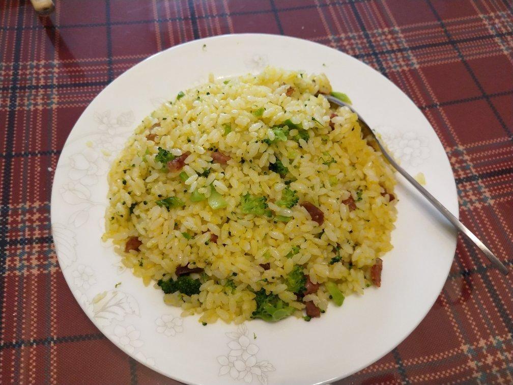 咸蛋黄炒饭