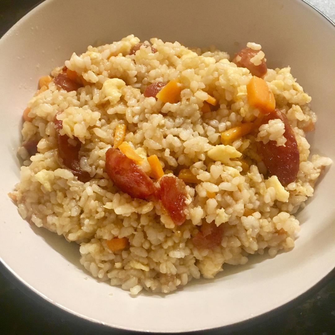 蚝油腊肠炒饭