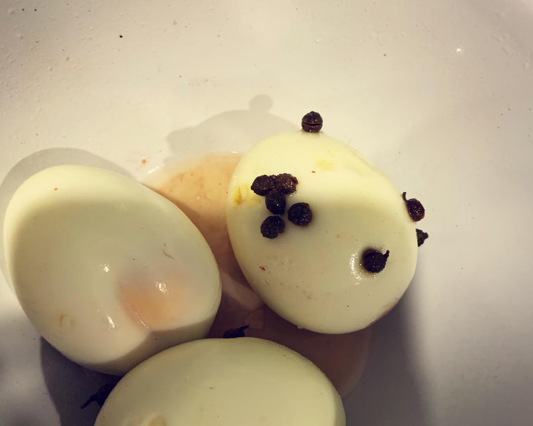 半小时入口的暴腌椒盐蛋的做法