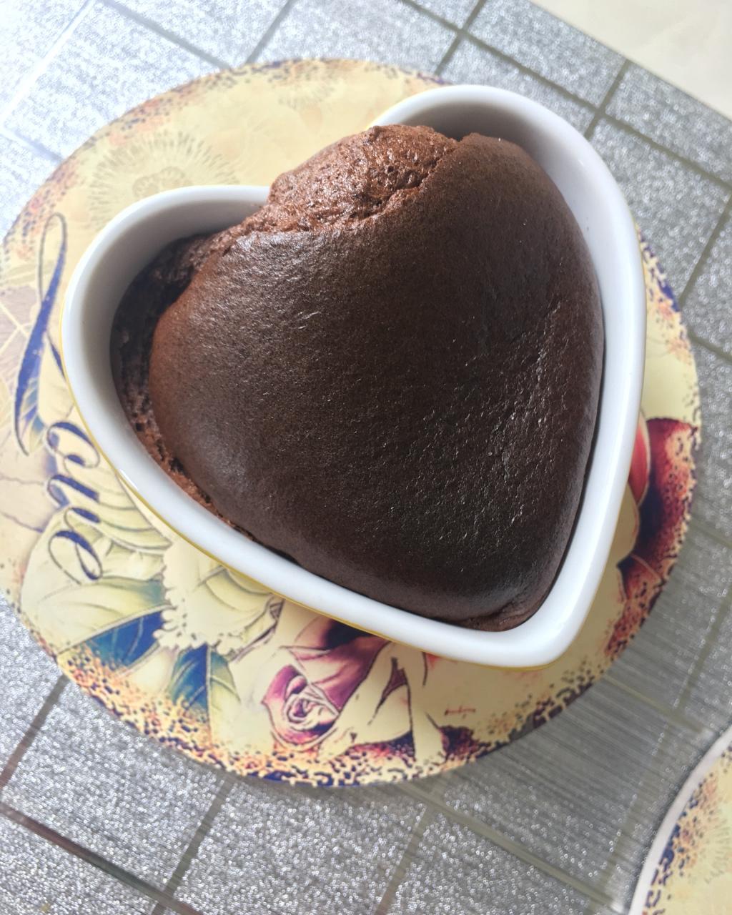 巧克力舒芙蕾（Bitter Chocolate Souffles）