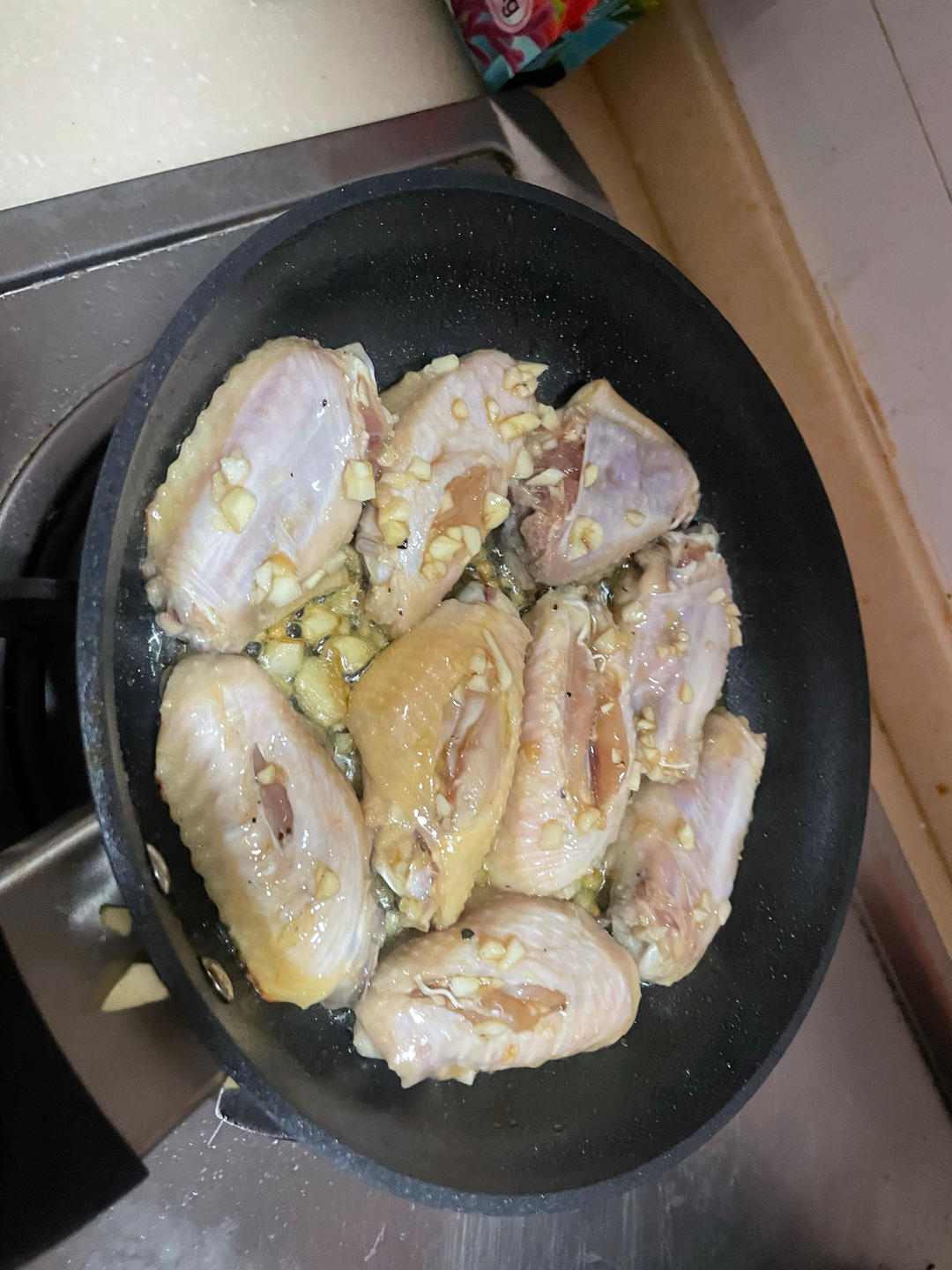蒜香鸡翅，这才是鸡翅最好吃的做法
