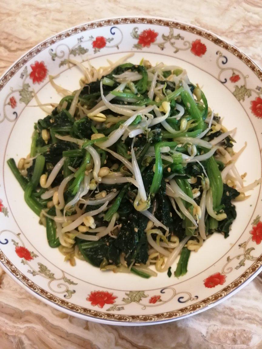菠菜拌豆芽 清爽凉拌菜 零厨艺超简单适合减肥期的朋友
