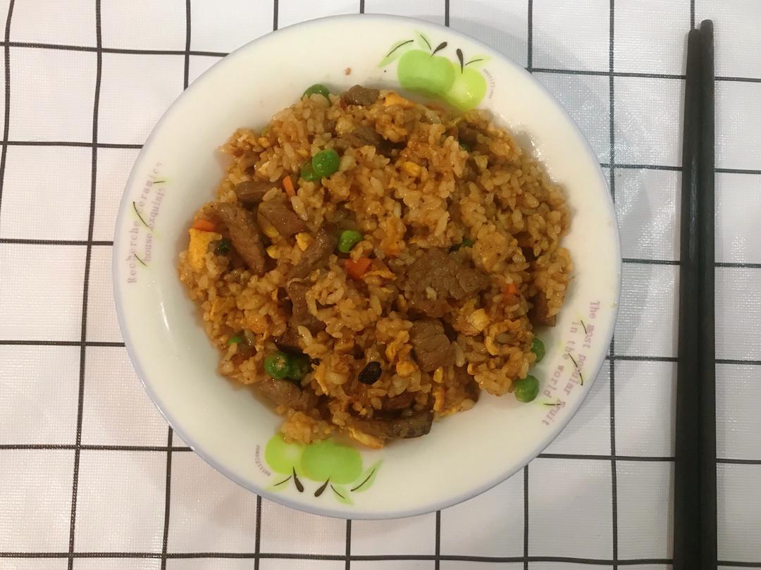 用牛排做的牛肉炒饭