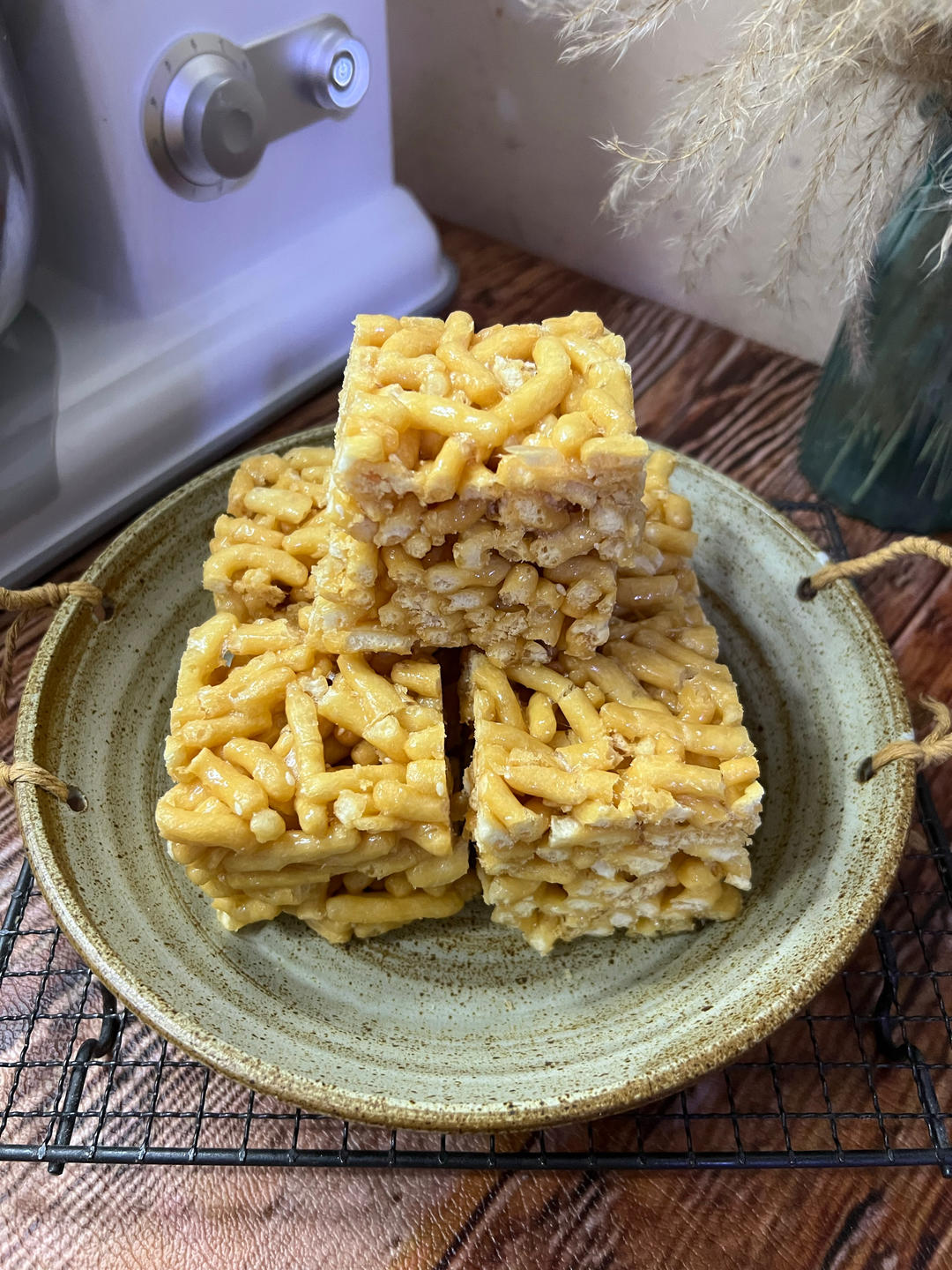 传统老式硬脆沙琪玛