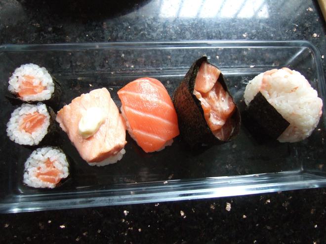 三文鱼寿司5食的做法