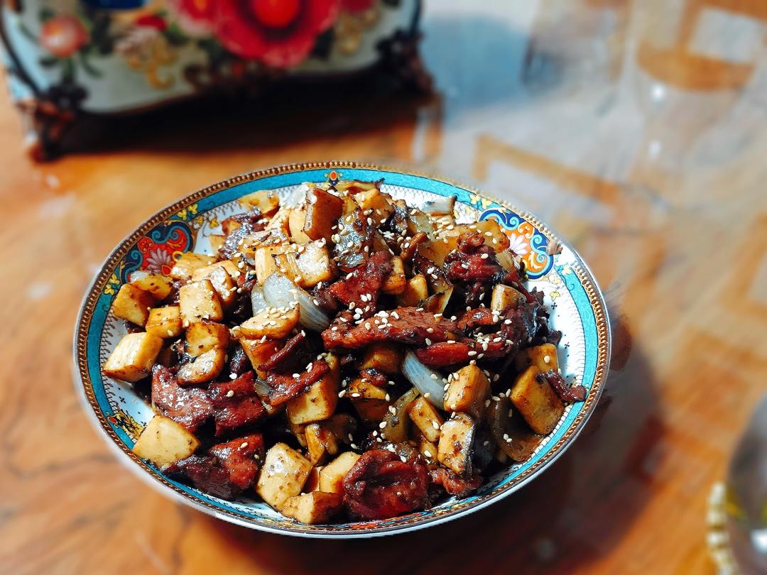 黑椒杏鲍菇牛肉粒