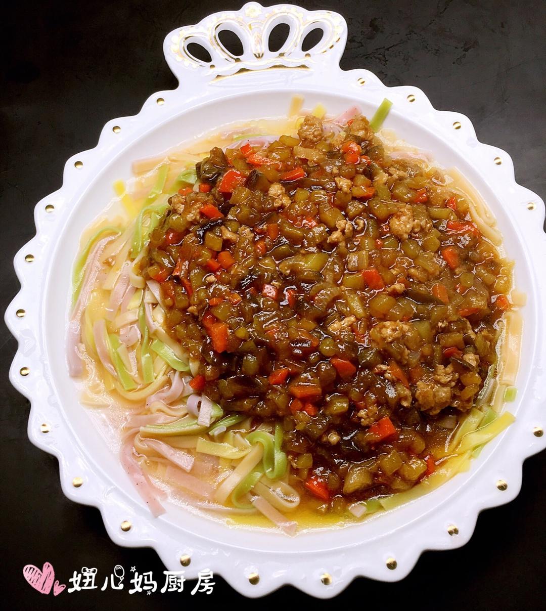 肉末茄子🍆土豆🥔胡萝卜🥕面