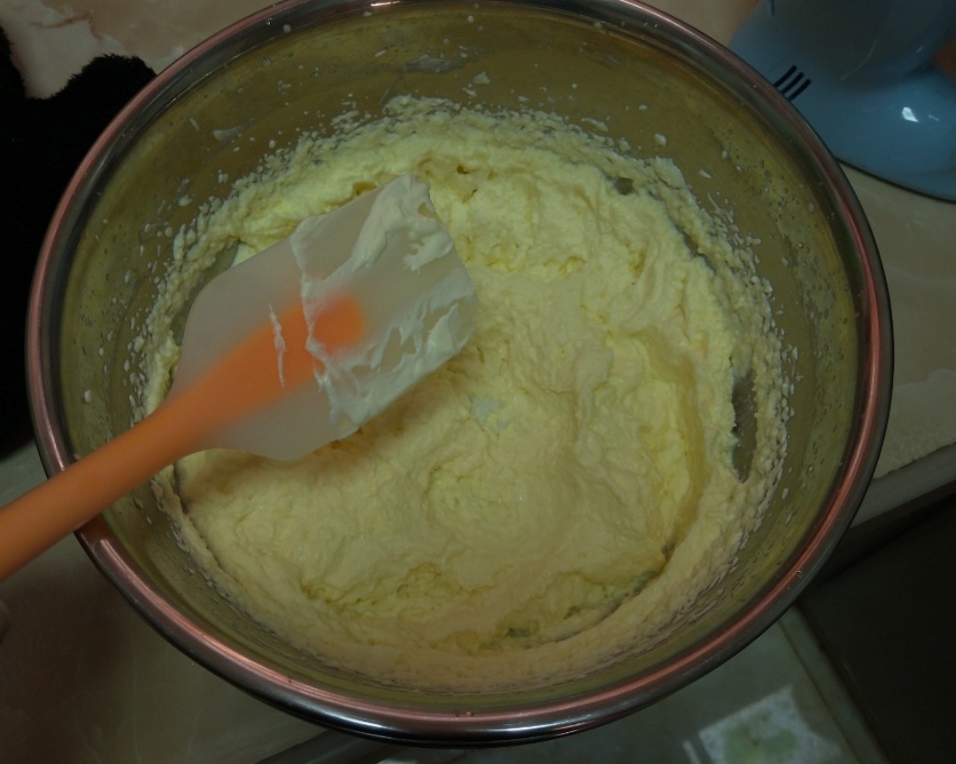 自制黄油打蛋器就能操作的做法 步骤2