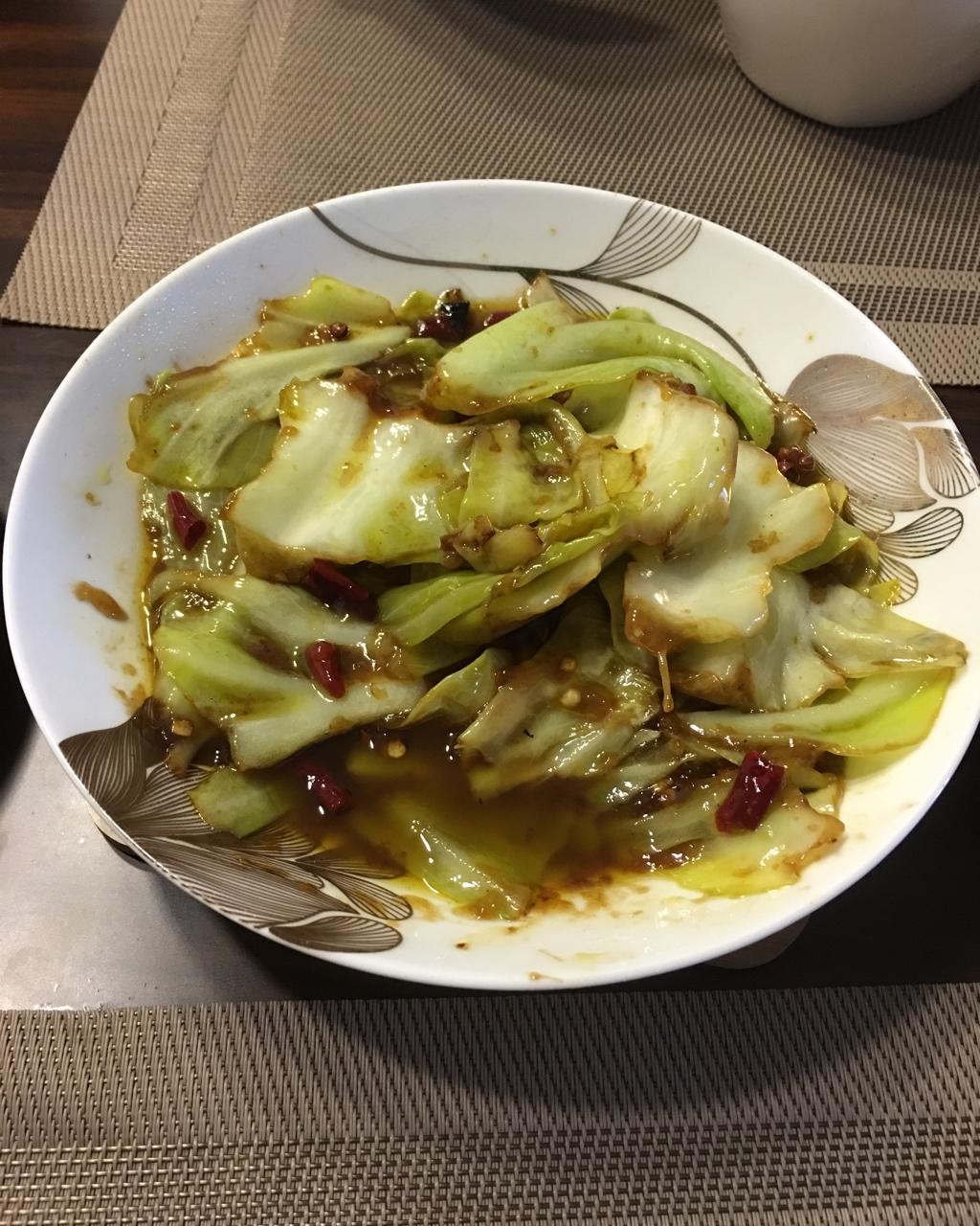 极简的做法，回味无穷的口感丨糖醋莲花白 · 圆满素食