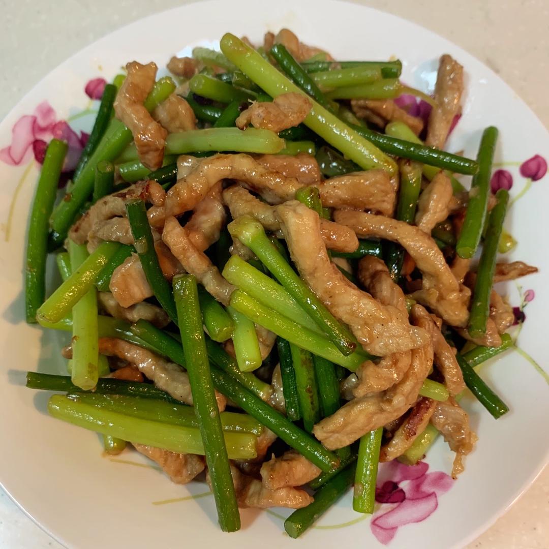 快手家常菜 蒜苔（蒜苗）炒肉