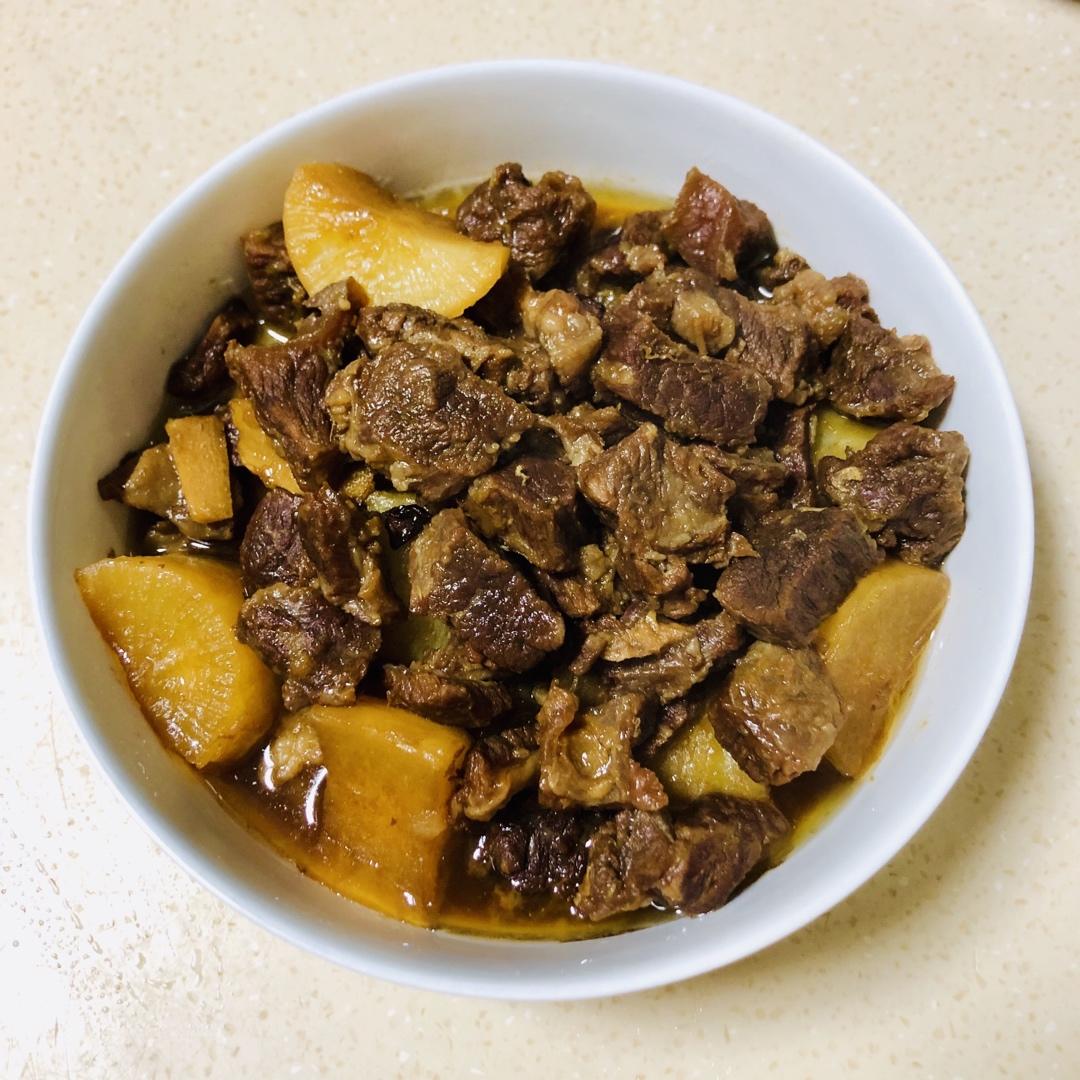 地道广式萝卜焖牛腩（面）