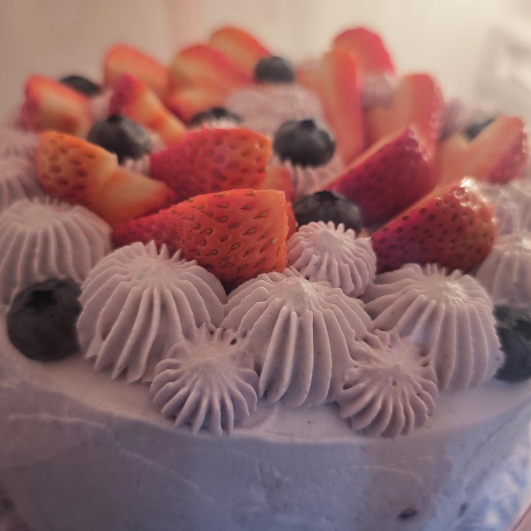 奶油生日蛋糕
