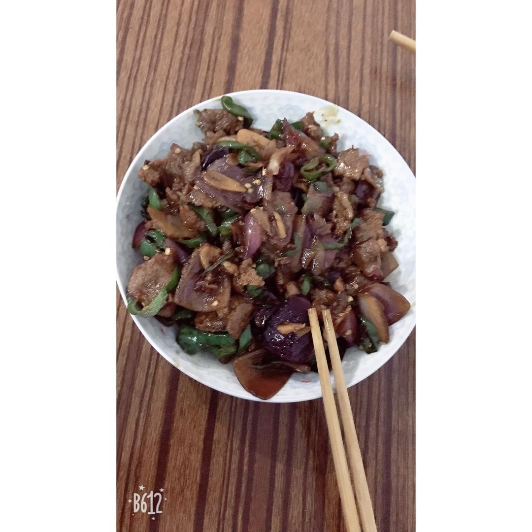 小炒牛肉