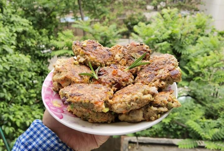 好吃不胖的时蔬鸡肉饼