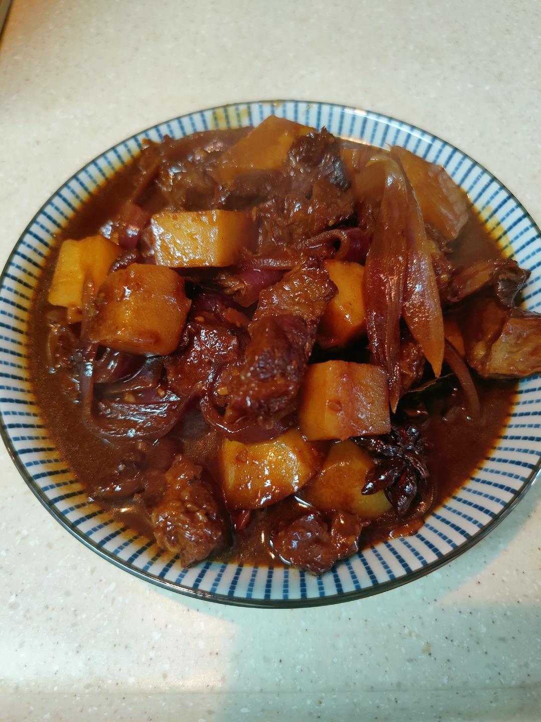 最简单下饭的红烧牛肉，牛腩牛肋条牛上脑做出来都爆香，太好吃了！