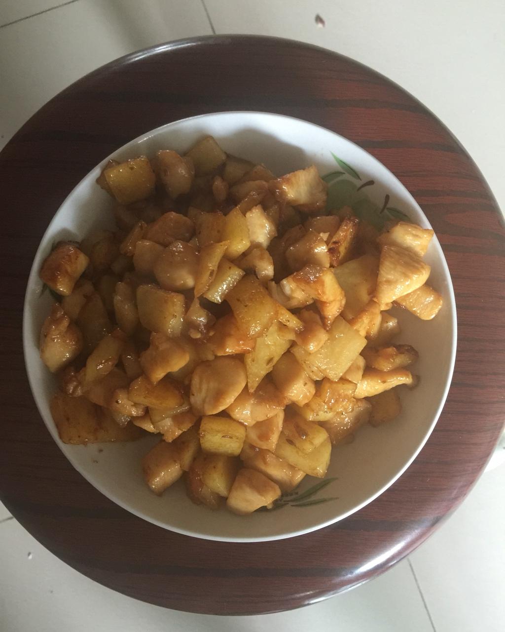 一道怎么做都好吃的干煎土豆鸡丁（红烧，咖喱，椒盐，孜然）