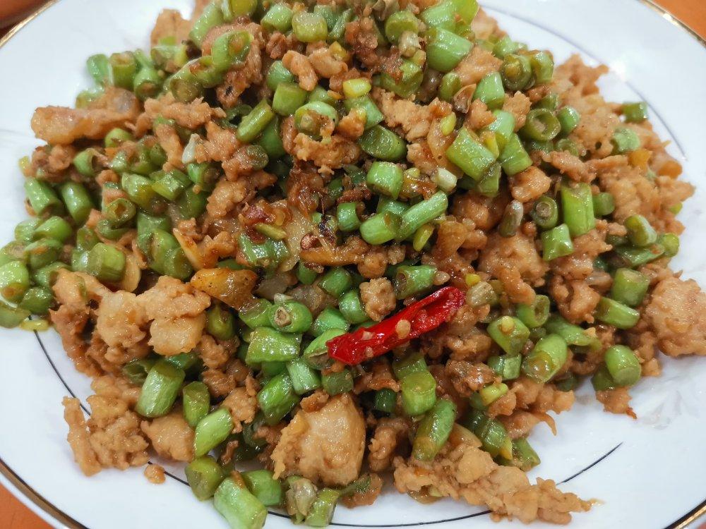肉末炒豆角