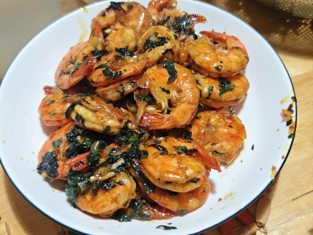 紫苏炒虾