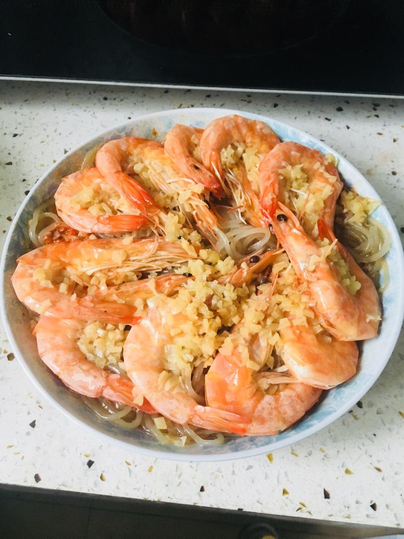 蒜蓉粉丝蒸大虾