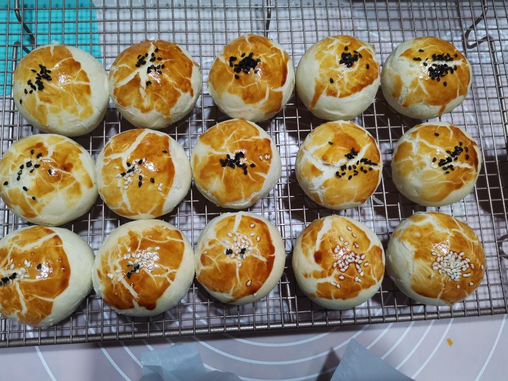 蛋黄酥（黄油版）无需揉面，超快手