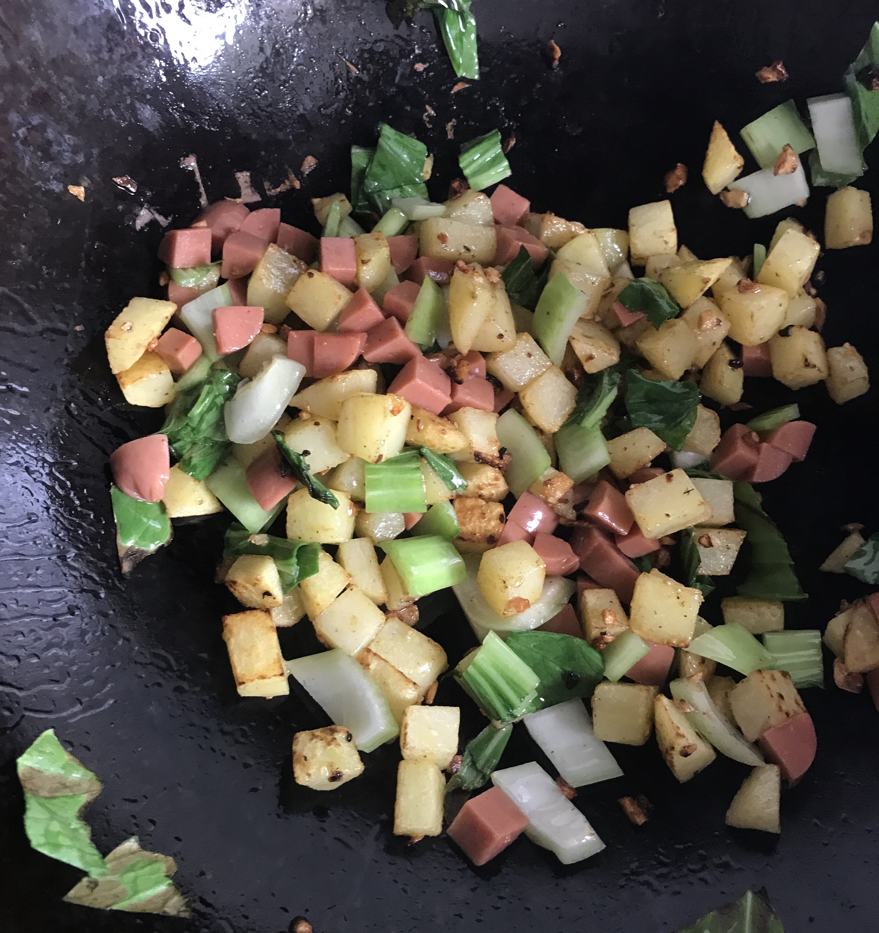 土豆火腿青菜焖面🍝的做法 步骤6